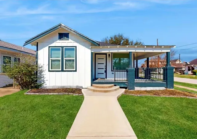 1st image of 3241 Reeves St, Houston, TX 77004 | MLS# 14558151