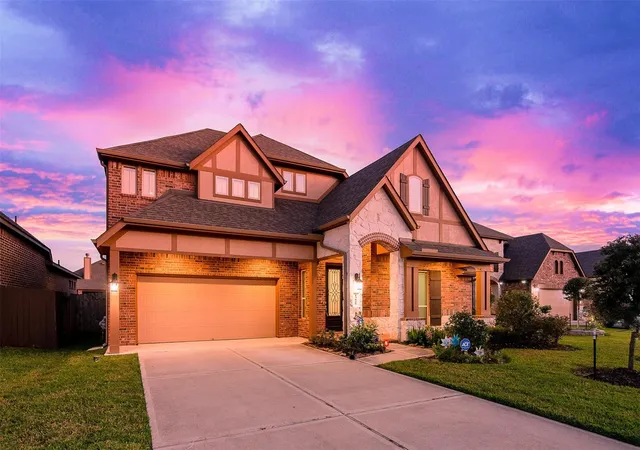 Photo 1 of Single family home for sale at 13927 Manobrook Ct, Richmond, TX 77407 | MLS# 44223527 | Listing updated on 2026-08-31
