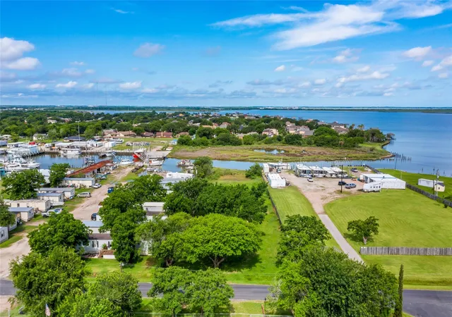 1st image of 4301 20th St N, Texas City, TX 77590 | MLS# 82328991
