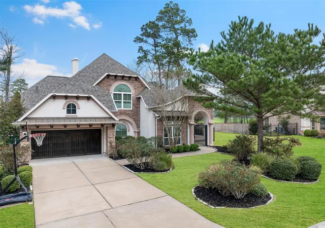 3rd image of 42 Shallowford Pl, Tomball, TX 77375 | MLS# 89782027