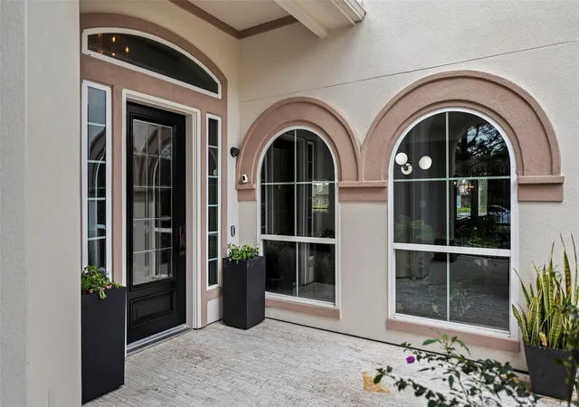 5th image of 42 Shallowford Pl, Tomball, TX 77375 | MLS# 89782027