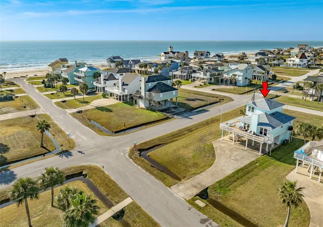 2nd image of 4125 Fiddler Crab Ln, Galveston, TX 77554 | MLS# 15713184
