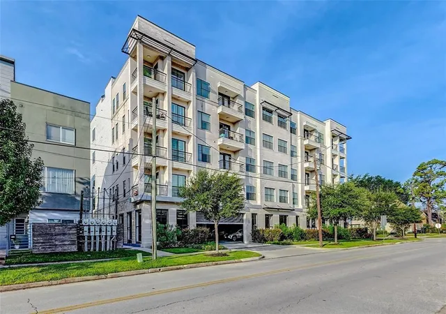 Homes for sale in Houston, TX | 1508 Blodgett St #307, Houston, TX 77004 | MLS# 75953334