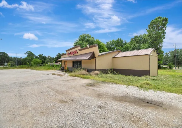 Photo 3 of Single family home for sale at 6396 & 6400 Fm 356, Trinity, TX 75862 | MLS# 5299060 | Listing updated on 2026-08-05