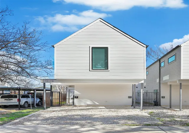 Photo 1 of Single family home for sale at 7407 Rusk St #A, Houston, TX 77011 | MLS# 56786804 | Listing updated on 2026-08-28