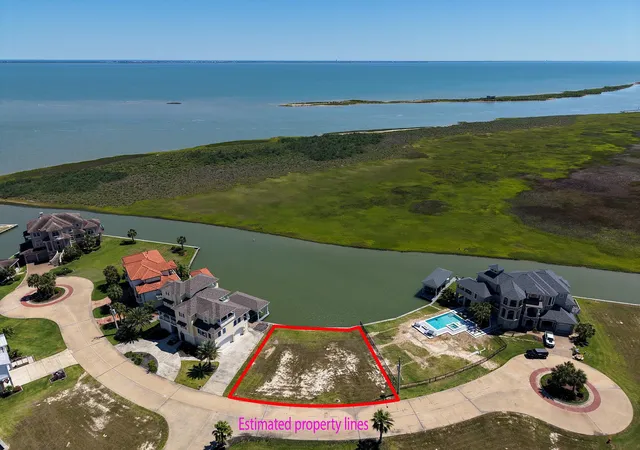 1st image of 5 Little Torch, Hitchcock, TX 77563 | MLS# 98955768