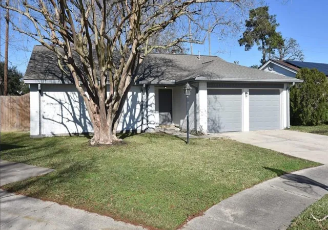 Photo 1 of Sale Pending at 2711 Goldspring Ln, Spring, TX 77373 | MLS# 79495878 | Listing updated on 2026-08-27