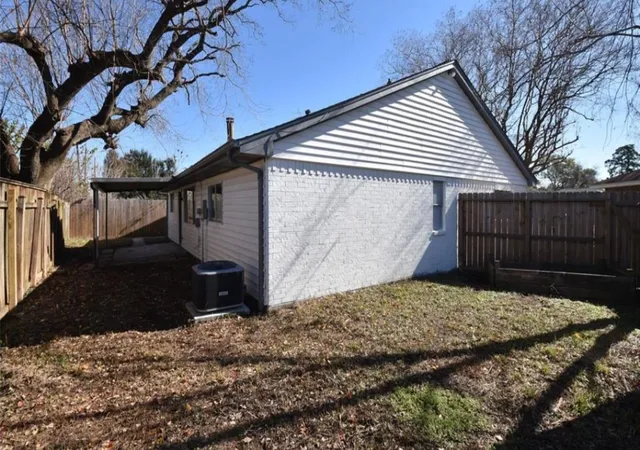 Photo 3 of Sale Pending at 2711 Goldspring Ln, Spring, TX 77373 | MLS# 79495878 | Listing updated on 2026-08-27