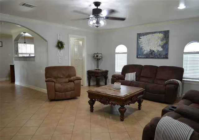 3rd image of 4731 High Point Ln, Houston, TX 77053 | MLS# 96707695
