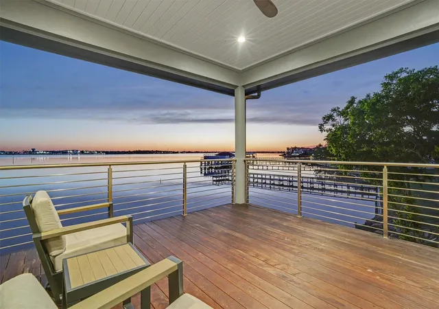 5th image of 2002 Cove Park Dr, Kemah, TX 77565 | MLS# 5346966