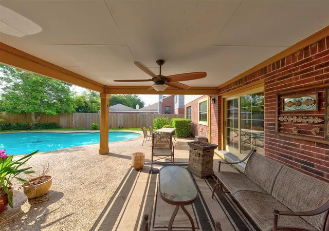 Homes for sale in League City, TX | 113 Coral Bay Dr, League City, TX 77573 | MLS# 78438006