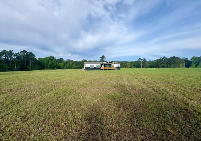 2nd image of 2854 Benny Griffin Rd, Livingston, TX 77351 | MLS# 89568954