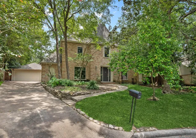 Photo 2 of Sale Pending at 3406 Wildwood Ridge Ct, Kingwood, TX 77339 | MLS# 18703692 | Listing updated on 2026-09-17