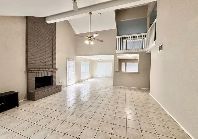 Photo 3 of Sale Pending at 16307 Leamington Ln, Houston, TX 77095 | MLS# 16816213 | Listing updated on 2026-09-14