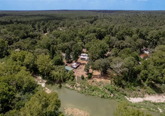 1st image of 8 Creek Rd, Huntsville, TX 77320 | MLS# 85870104