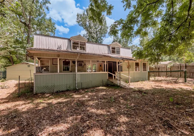 2nd image of 8 Creek Rd, Huntsville, TX 77320 | MLS# 85870104