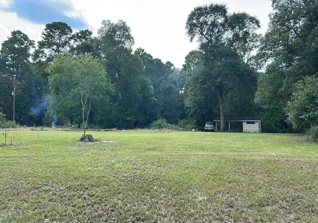 4th image of 220 Cherokee Trl, Livingston, TX 77351 | MLS# 97402709