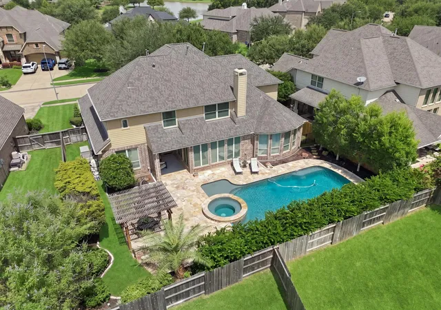 Photo 3 of Sale Pending at 20626 Winston Lake Dr, Richmond, TX 77406 | MLS# 21219809 | Listing updated on 2026-09-17
