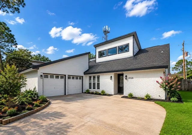 Photo 1 of Single family home for sale at 2326 Ashmont Dr, Missouri City, TX 77489 | MLS# 75447065 | Listing updated on 2026-08-30