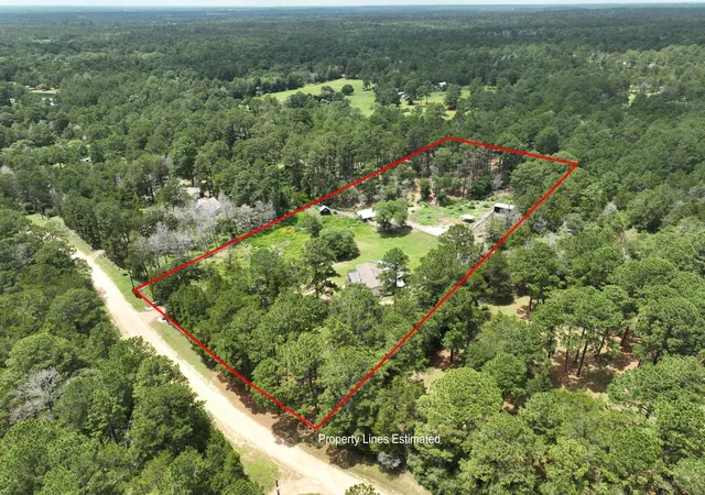 3rd image of 1182 Oak Crest Dr, New Ulm, TX 78950 | MLS# 61099701