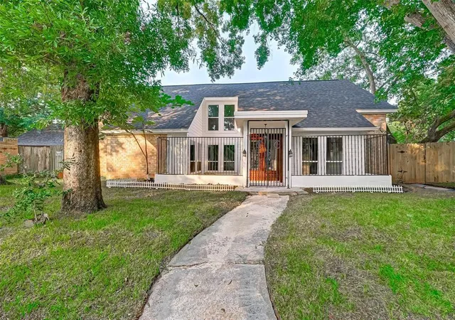 2nd image of 20102 Wickham Ct, Katy, TX 77450 | MLS# 39169584