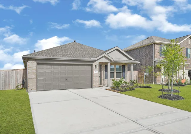 1st image of 2112 Hyde Acres St, League City, TX 77573 | MLS# 12222223