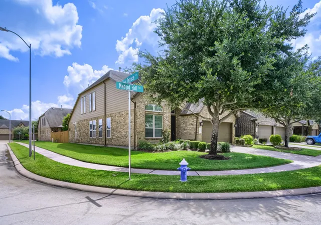 Photo 2 of Single family home for sale at 24238 Madrid Hl Ln, Katy, TX 77494 | MLS# 30394222 | Listing updated on 2026-08-27