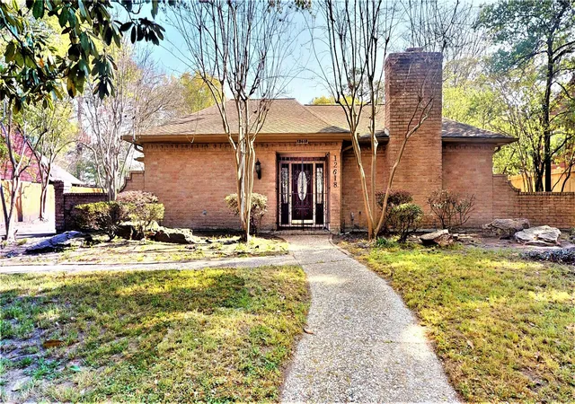Photo 1 of Single family home for sale at 12618 Misty Valley Dr, Houston, TX 77066 | MLS# 77234983 | Listing updated on 2026-07-08