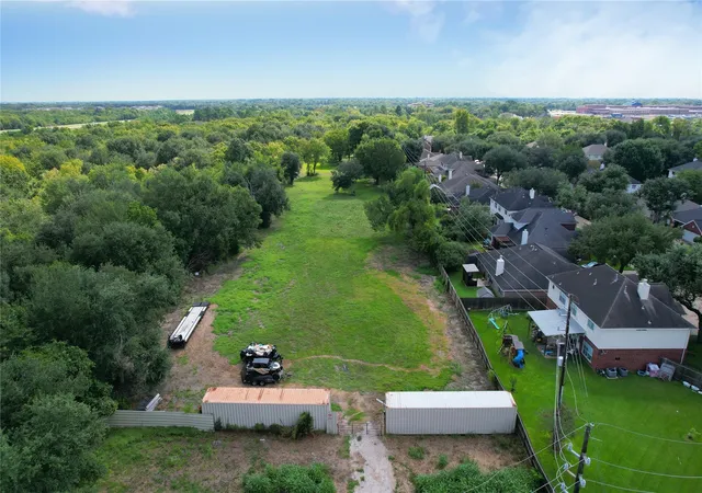 5th image of 3733 Soho Dr, Pearland, TX 77584 | MLS# 98306268