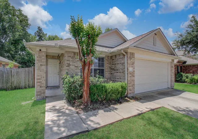 Photo 2 of Sale Pending at 10330 Fire Sage Dr, Humble, TX 77396 | MLS# 78158661 | Listing updated on 2026-08-28