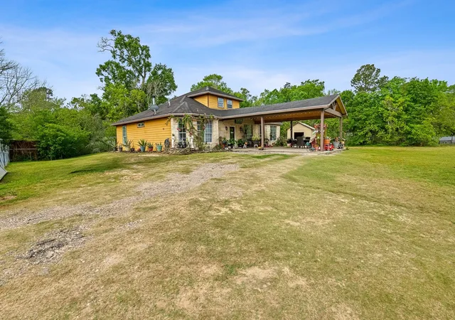 Homes for sale in Conroe, TX | 18740 Deer Glen Dr, Conroe, TX 77302 | MLS# 74553162
