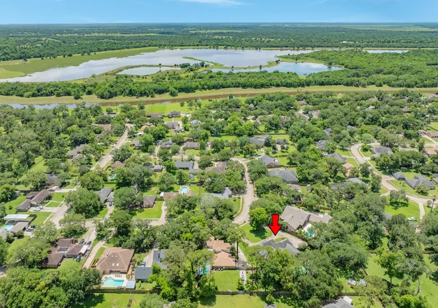45th image of 110 Sequoia, Lake Jackson, TX 77566 | MLS# 73816134