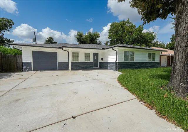 2nd image of 7942 Hammerly Blvd, Houston, TX 77055 | MLS# 46692356