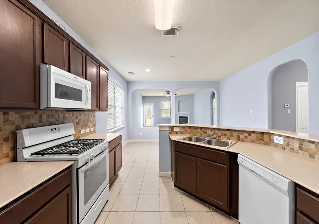Photo 3 of Single family home for sale at 10010 Deer Trak Ct, Houston, TX 77064 | MLS# 2964415 | Listing updated on 2026-09-02