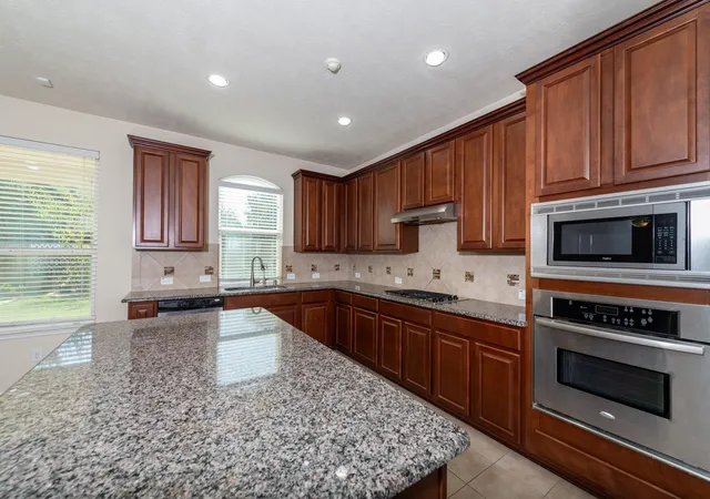 Homes for sale in Katy, TX | 6402 Addlestone Ridge Ln, Katy, TX 77494 | MLS# 21530937
