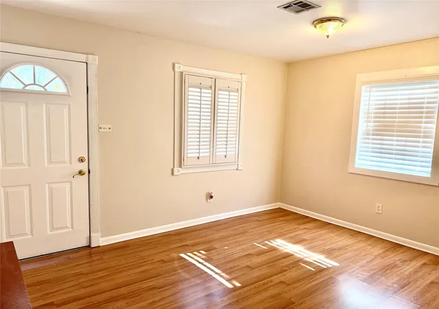 Photo 3 of Single family home for sale at 4275 Bethel Blvd, Houston, TX 77092 | MLS# 5335858 | Listing updated on 2026-07-15