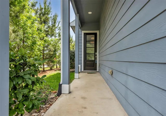 3rd image of 662 Aspen Falls Ct, Conroe, TX 77304 | MLS# 11555623
