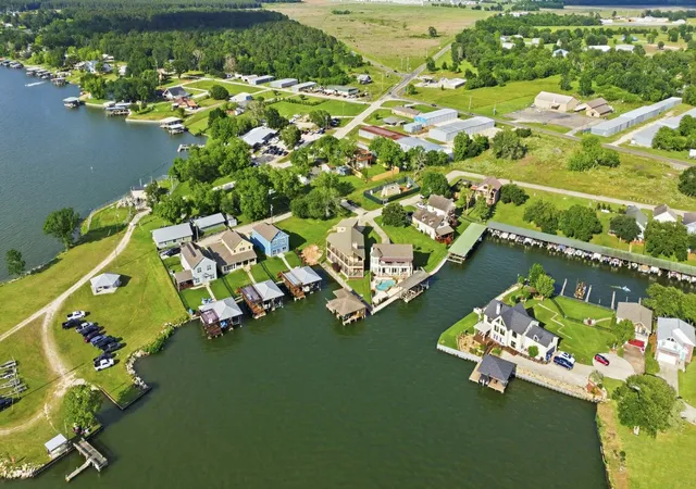 48th image of 295 Bayview Ln, Livingston, TX 77351 | MLS# 63543459