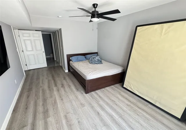 5th image of 3300 Yorktown St #4, Houston, TX 77056 | MLS# 44993475