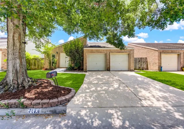 3rd image of 3155 Hazel Park Dr, Houston, TX 77082 | MLS# 68420067