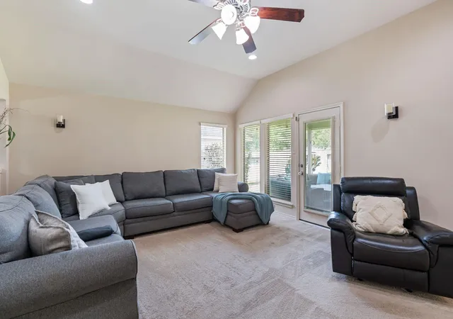 4th image of 2606 Silverton Bnd, Rosenberg, TX 77471 | MLS# 93842663