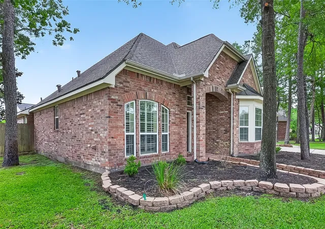 3rd image of 28307 Lauren Cove Ln, Spring, TX 77386 | MLS# 89643185