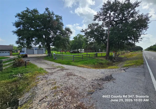 Photo 2 of Sale Pending at 4602 County Rd 347, Brazoria, TX 77422 | MLS# 5154159 | Listing updated on 2026-08-28