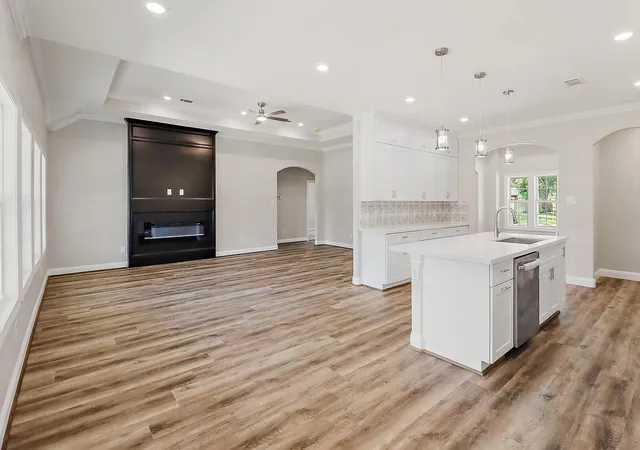 Photo 3 of Single family home for sale at 16050 Sea Palms Dr, Crosby, TX 77532 | MLS# 68207823 | Listing updated on 2026-09-12