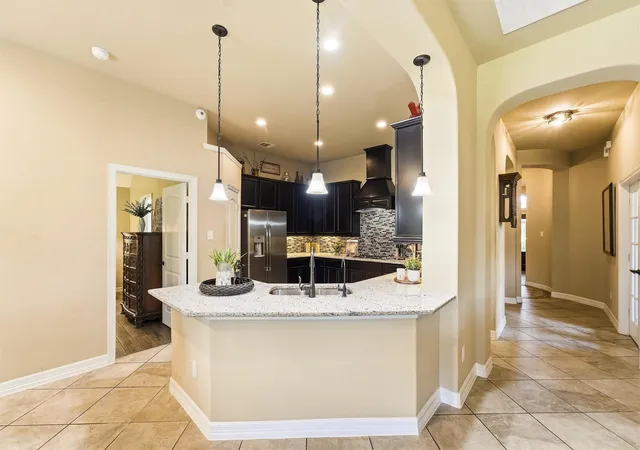 5th image of 16707 Lavon Lake Ln, Houston, TX 77044 | MLS# 85267839