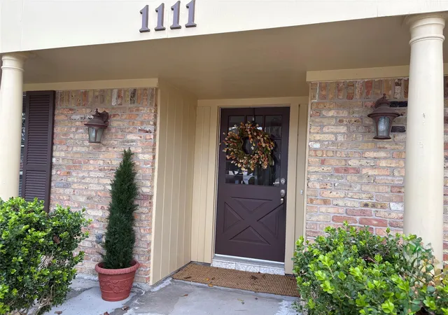 3rd image of 1111 Burning Tree Rd, Kingwood, TX 77339 | MLS# 18109234