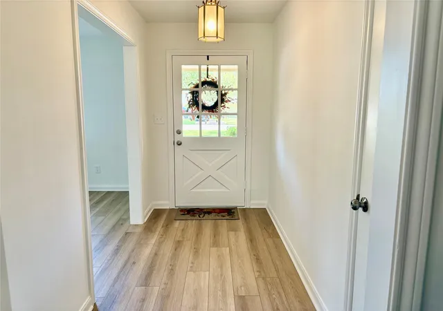 4th image of 1111 Burning Tree Rd, Kingwood, TX 77339 | MLS# 18109234