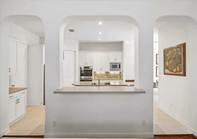 Photo 4 of Single family home for sale at 2727 Tudor Manor, Houston, TX 77082 | MLS# 46055947 | Listing updated on 2026-09-12