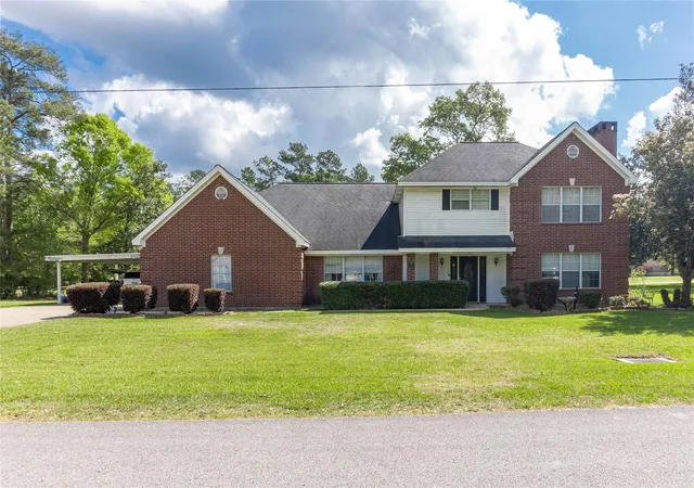 Homes for sale in Village Mills, TX | 108 White Oak, Village Mills, TX 77663 | MLS# 54267444