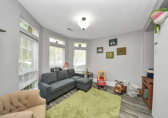Photo 4 of Single family home for sale at 28115 Kudzu Dr, Spring, TX 77386 | MLS# 33709140 | Listing updated on 2026-06-29